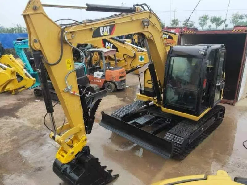 Mini excavadora lista para despacho